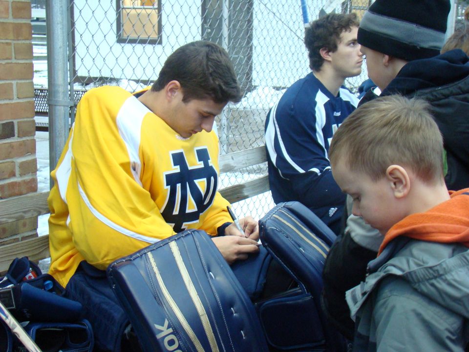 Notre Dame goaltender Steven Summerhays signs autographs at the 2012 "Practice on the Pond."