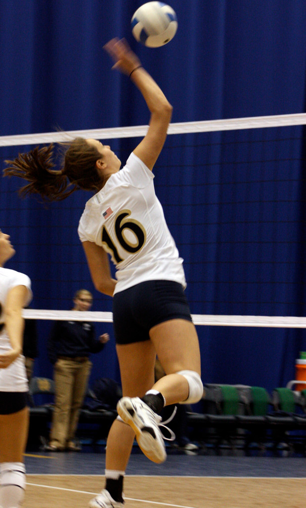 Browns Hits Milestones With Win Over Villanova