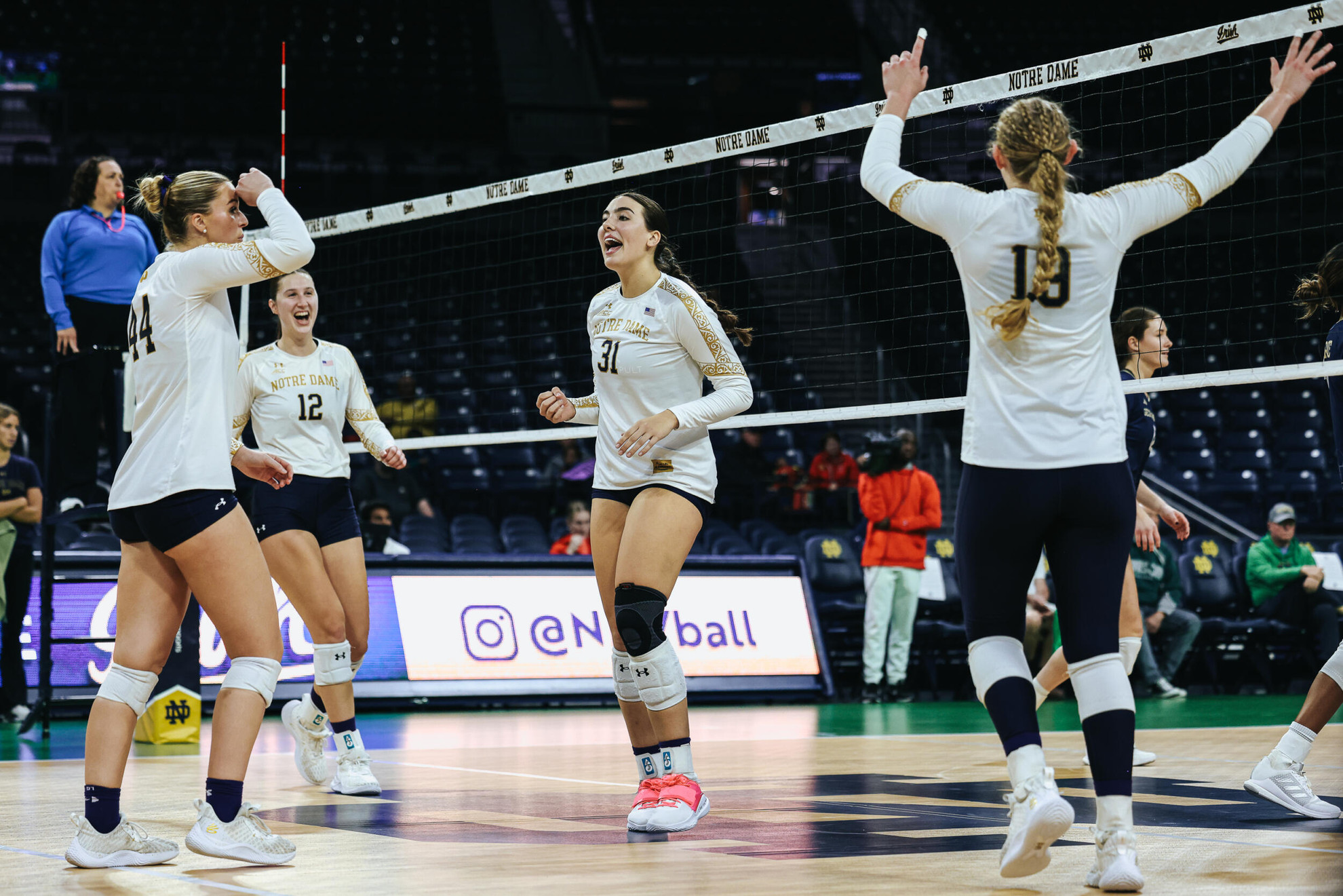 PREVIEW: Irish Set To Face #12 SMU And #1 Pitt On The Road PREVIEW: Irish Set To Face #12 SMU And #1 Pitt On The Road