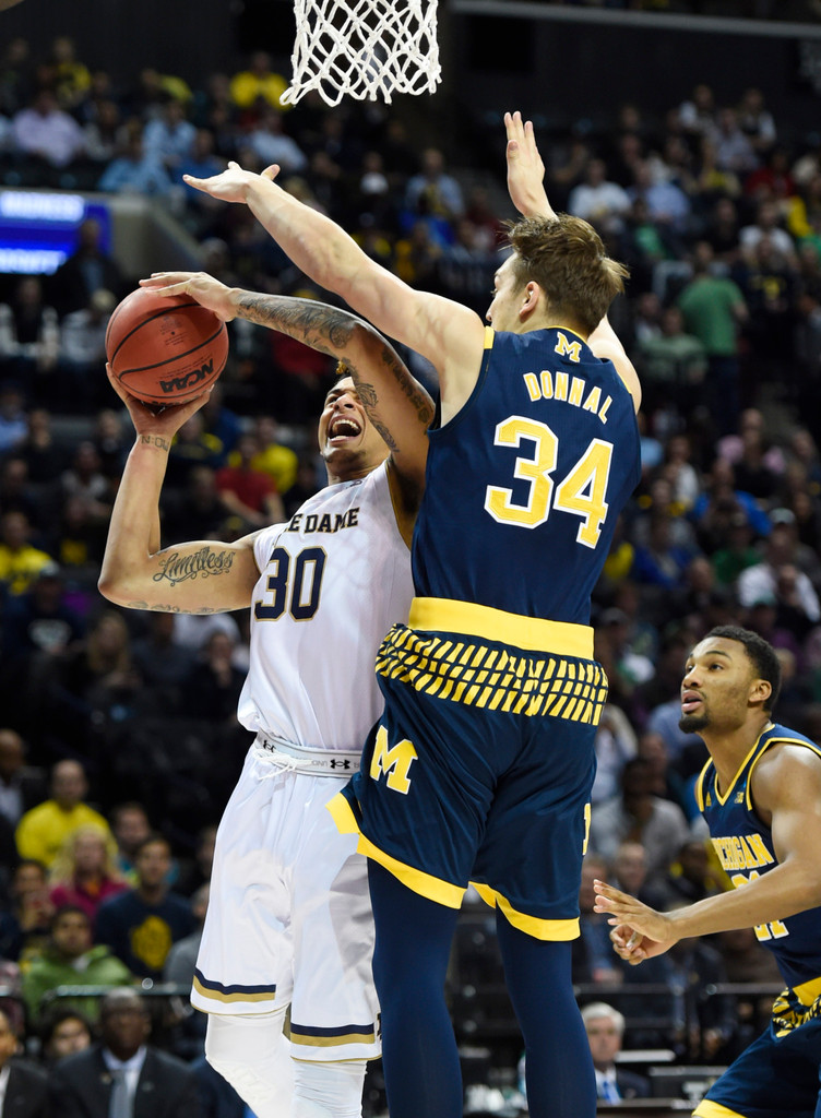 #6 Notre Dame Eliminates #11 Michigan