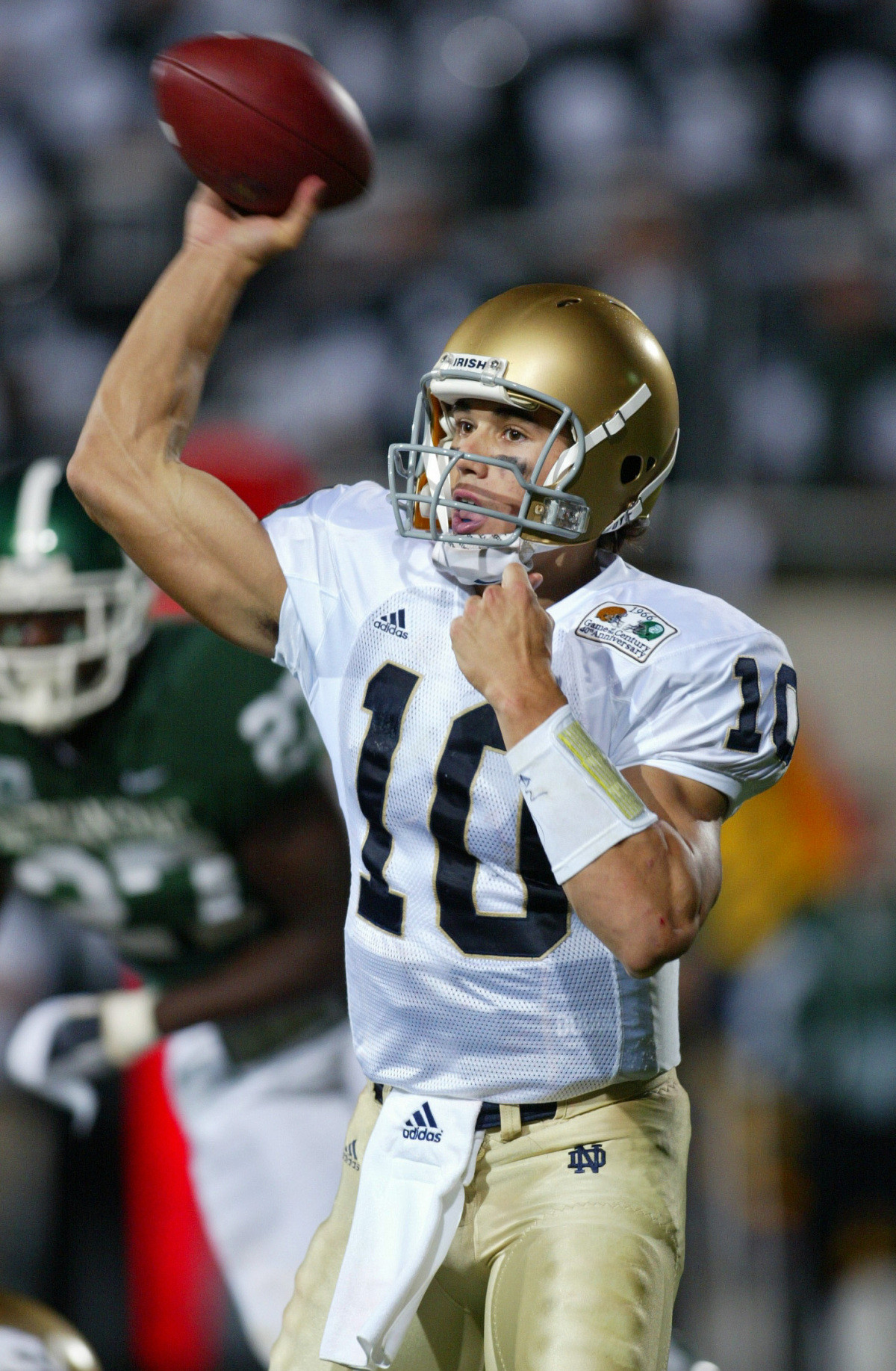 Brady Quinn Named WCFF National Offensive Player Of The Week. Brady Quinn tosses one of his five touchdown passes against MSU on Saturday, Sept. 23.