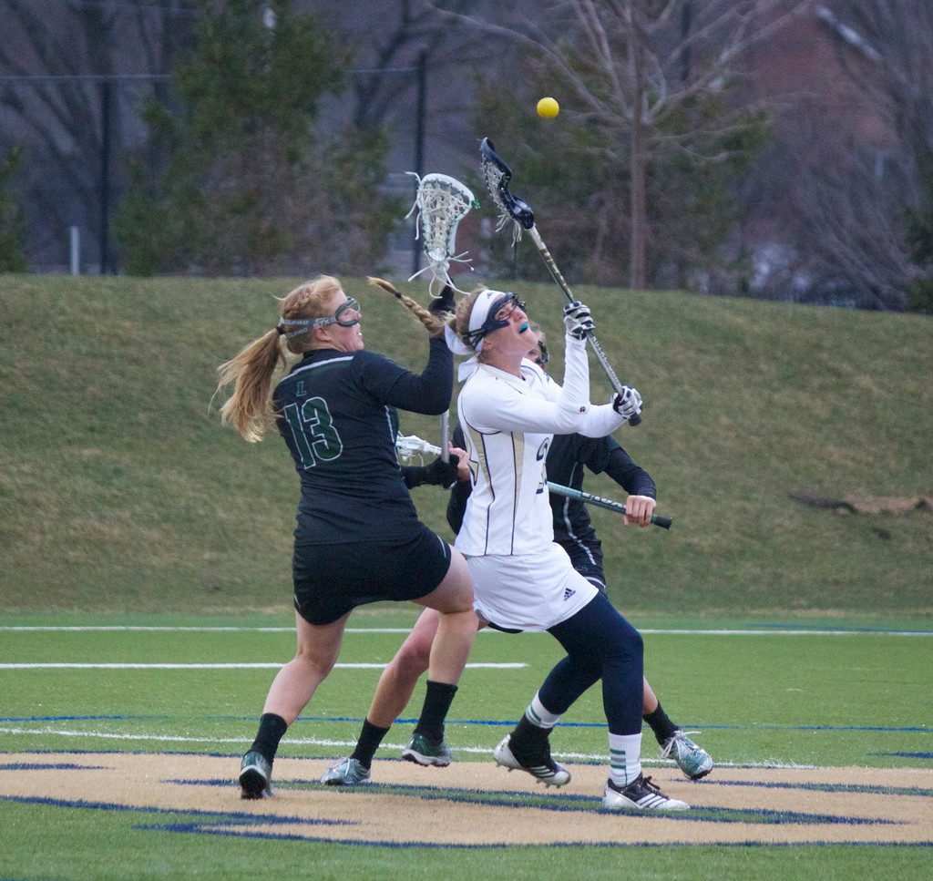 4/12 W.Lacrosse vs. Loyola