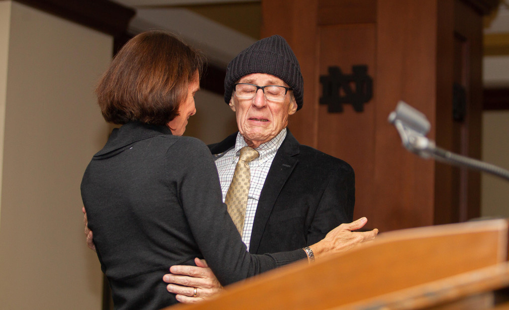 Notre Dame Fighting Irish - Official Athletics Website