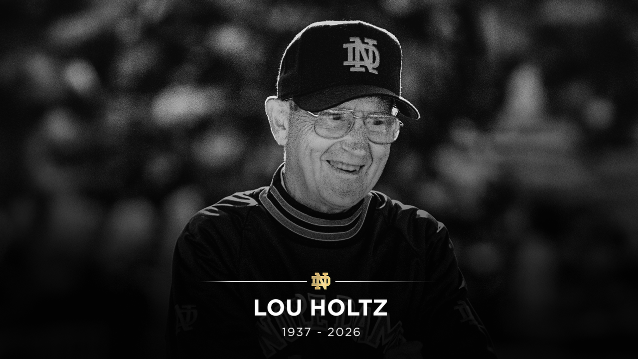 Lou Holtz, Legendary National Championship Coach, Passes Away At Age 89 Lou Holtz, Legendary National Championship Coach, Passes Away At Age 89
