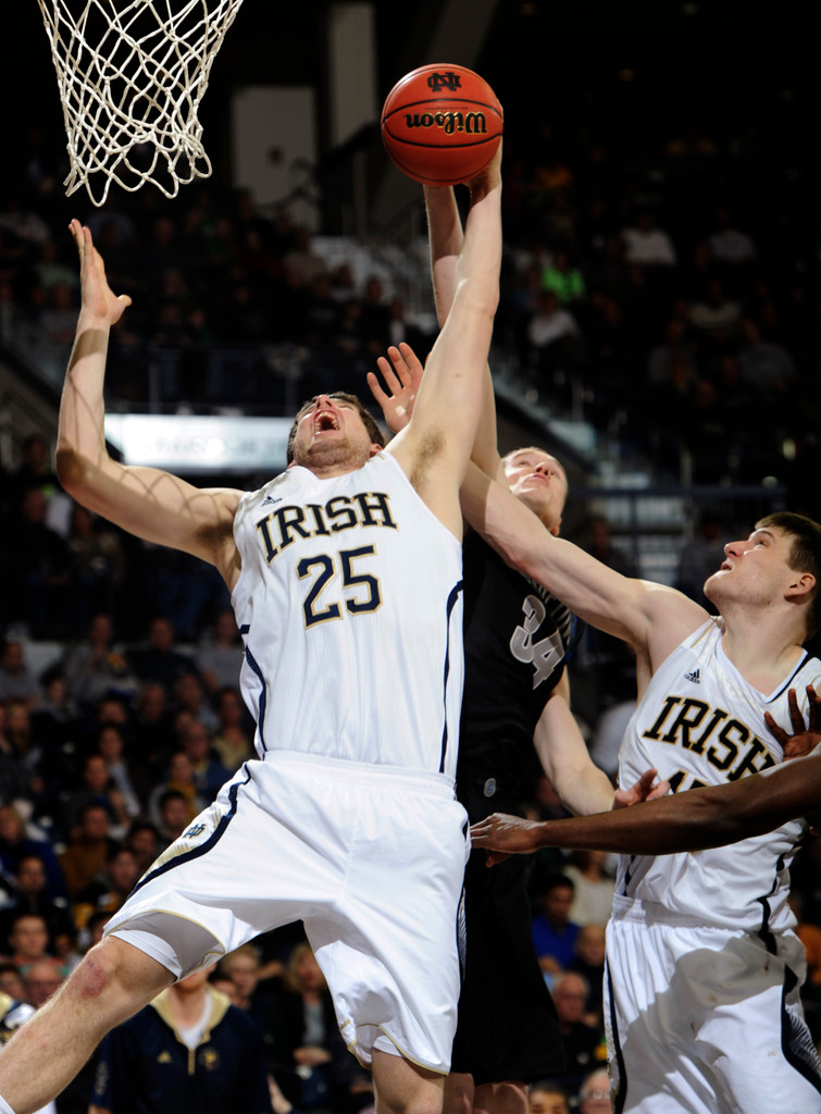 No. 24 Irish Fall To Georgetown, 63-47 (AP)