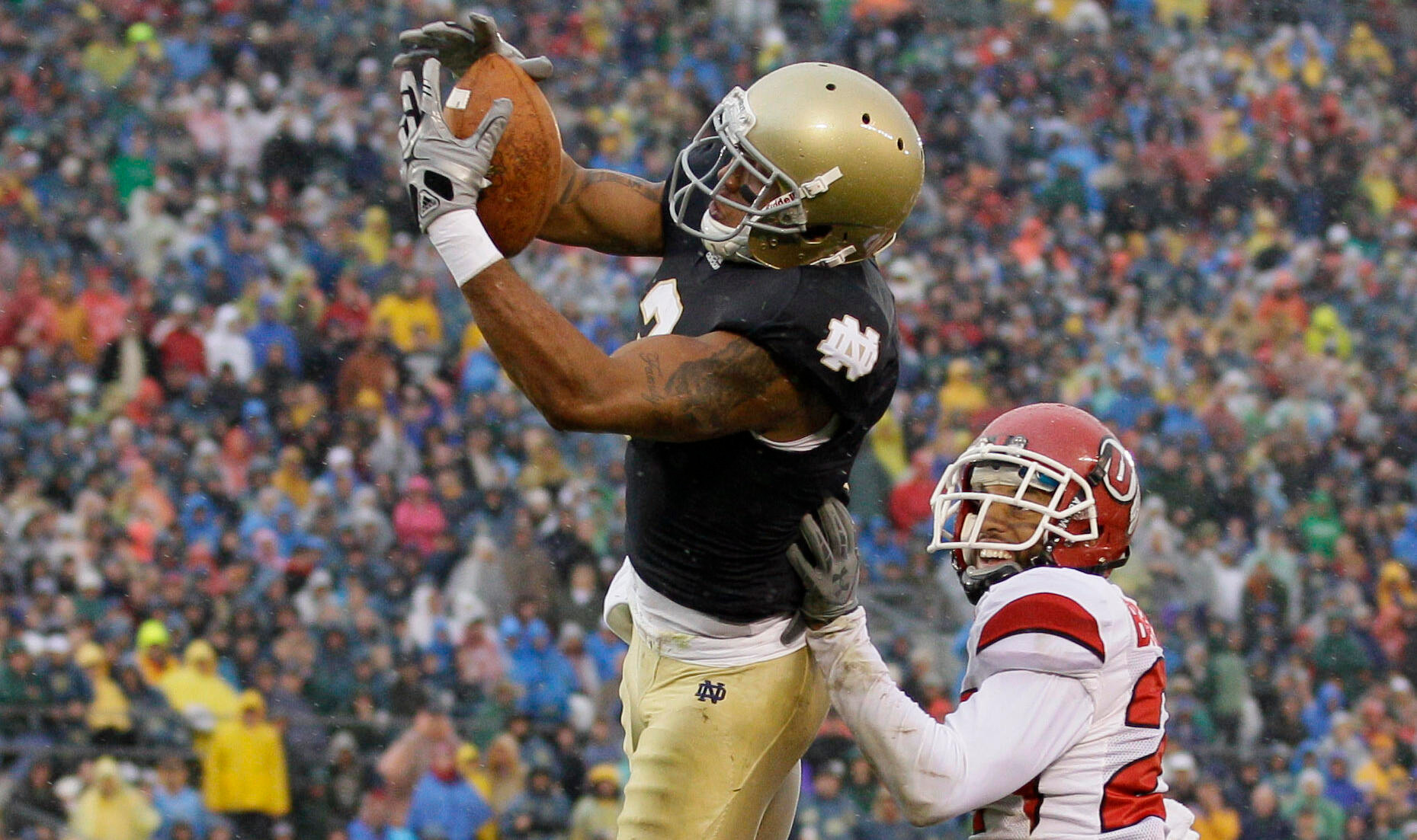 Rees Rolls, Defense Shuts Down No. 15 Utah in 28-3 Win Utah Notre Dame Football
