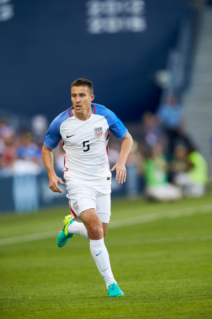 Former Notre Dame Standout Matt Besler Competes in Copa Am&eacute;rica