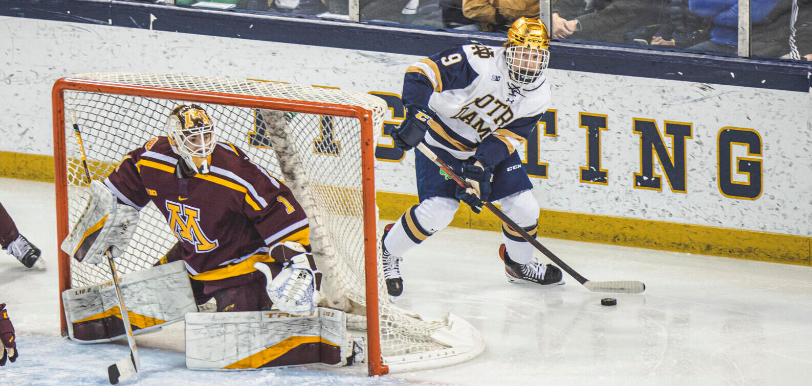 #11 Irish Drop Game One To #10 Gophers 5-1 #11 Irish Drop Game One To #10 Gophers 5-1