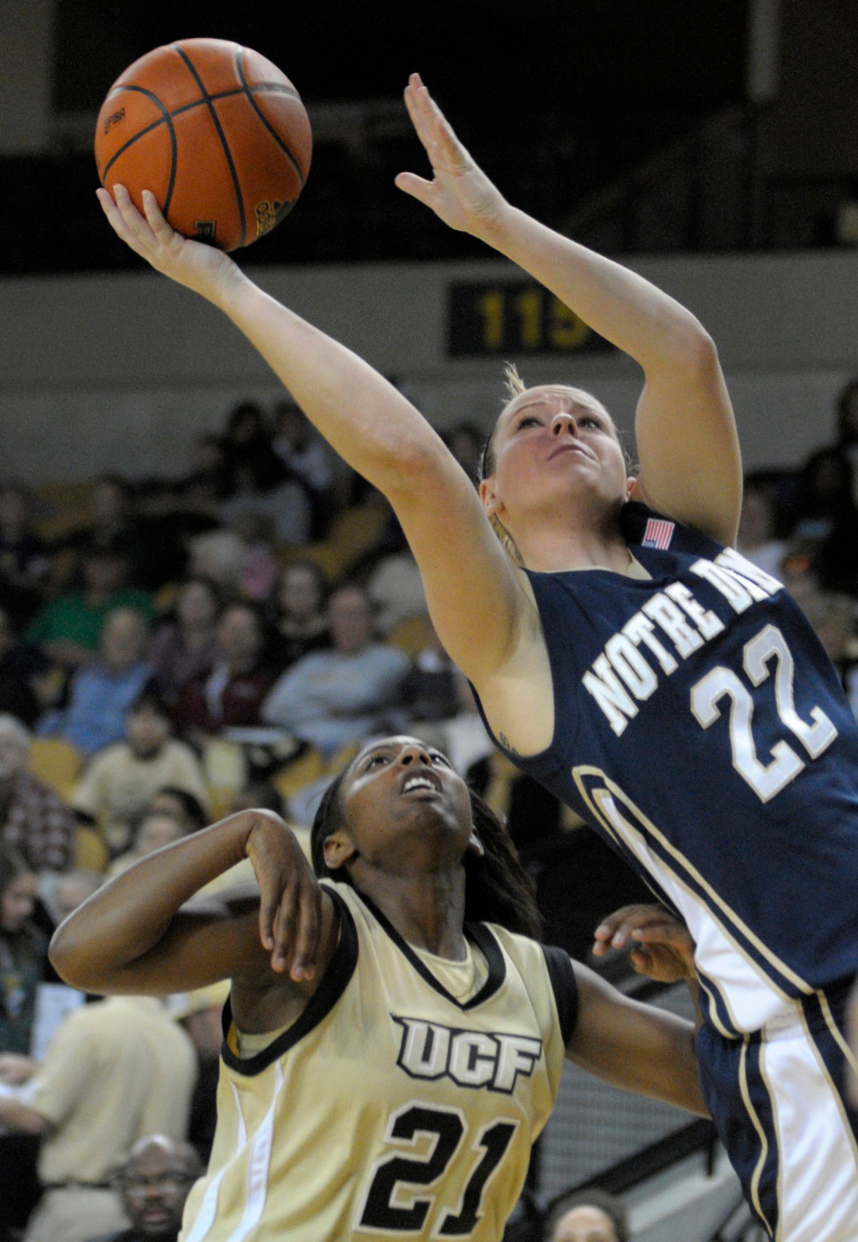 #3 Irish Down UCF, 85-52 Notre Dame UCF basketball