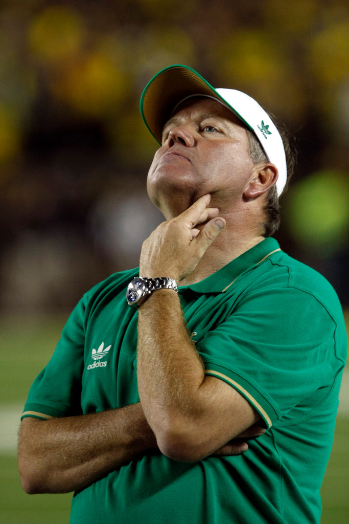 Notre Dame Loses Heartbreaker To Michigan, 35-31 (AP)