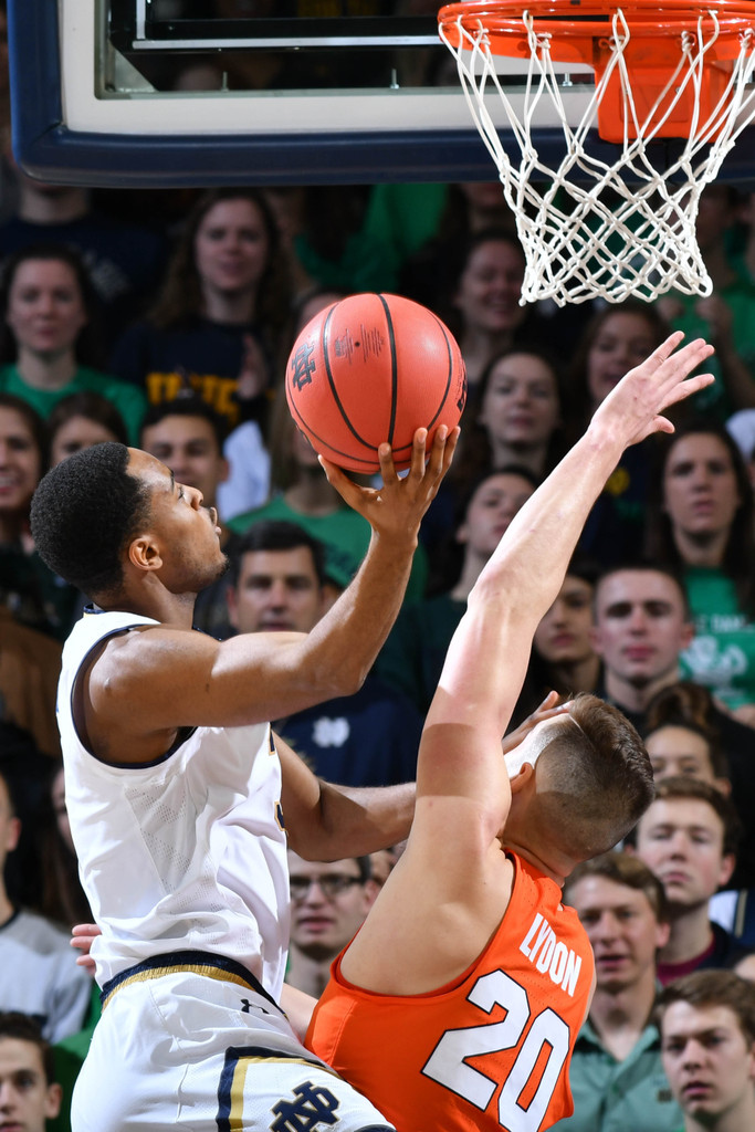 Notre Dame 84, Syracuse 66