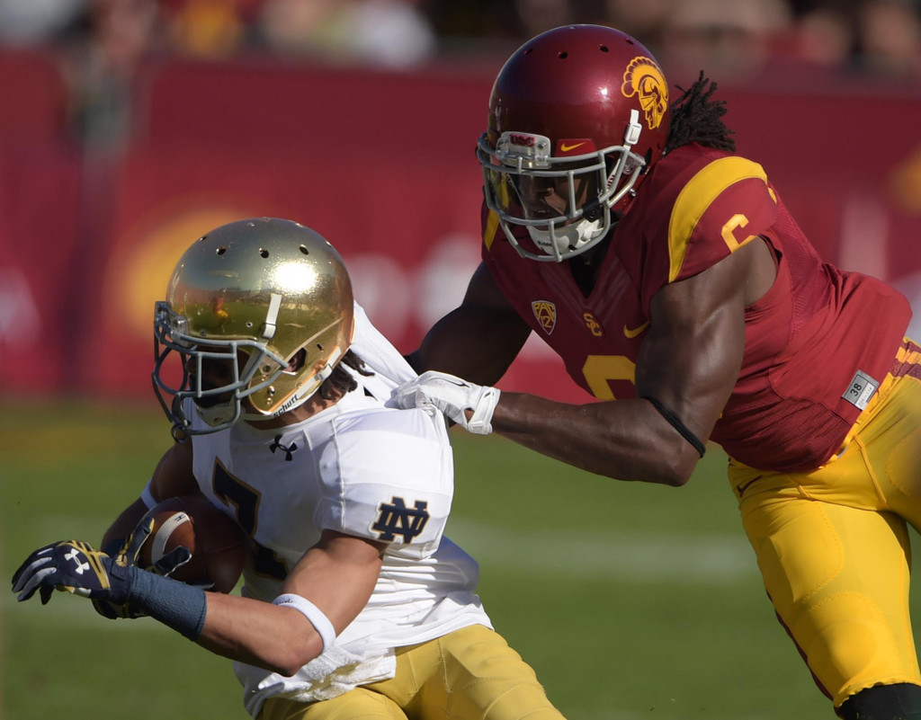 Notre Dame vs. USC: The Rivalry in Photos