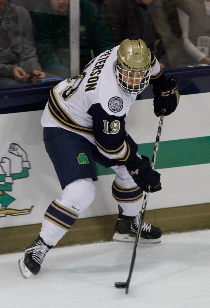 1/19 Hockey vs. Alaska