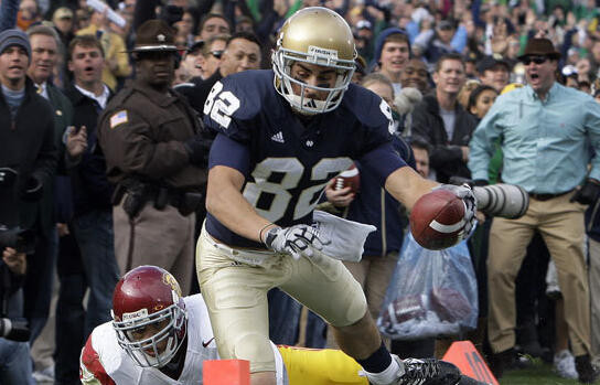 Notre Dame Falls to USC, 34-27 Today's game will mark the final in Notre Dame Stadium for senior WR Robbie Parris.