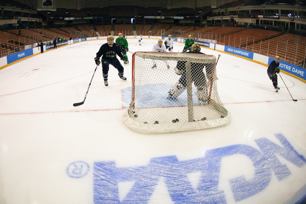 Notre Dame Hockey At The NCAA Hockey Northeast Regional