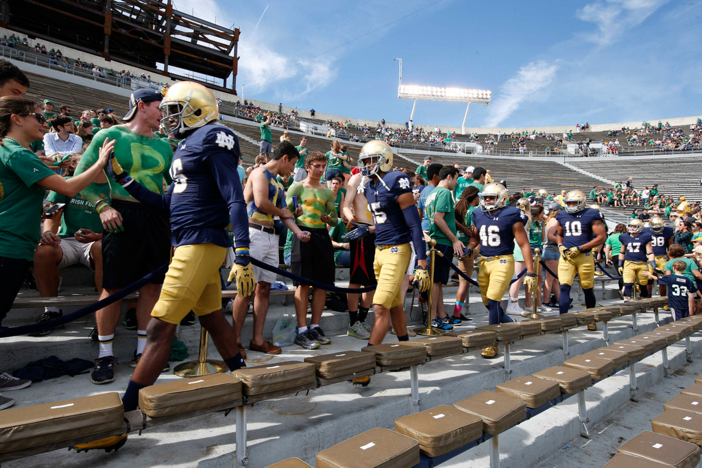 Notre Dame 62, UMass 27