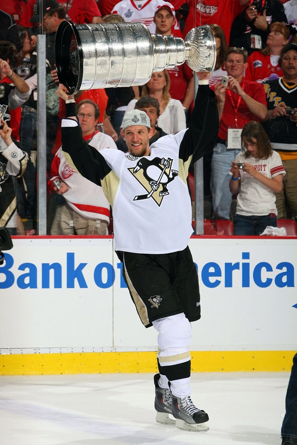 Former Irish Hockey Great, Stanley Cup Champion Mark Eaton Returns To Campus This Weekend 57672727