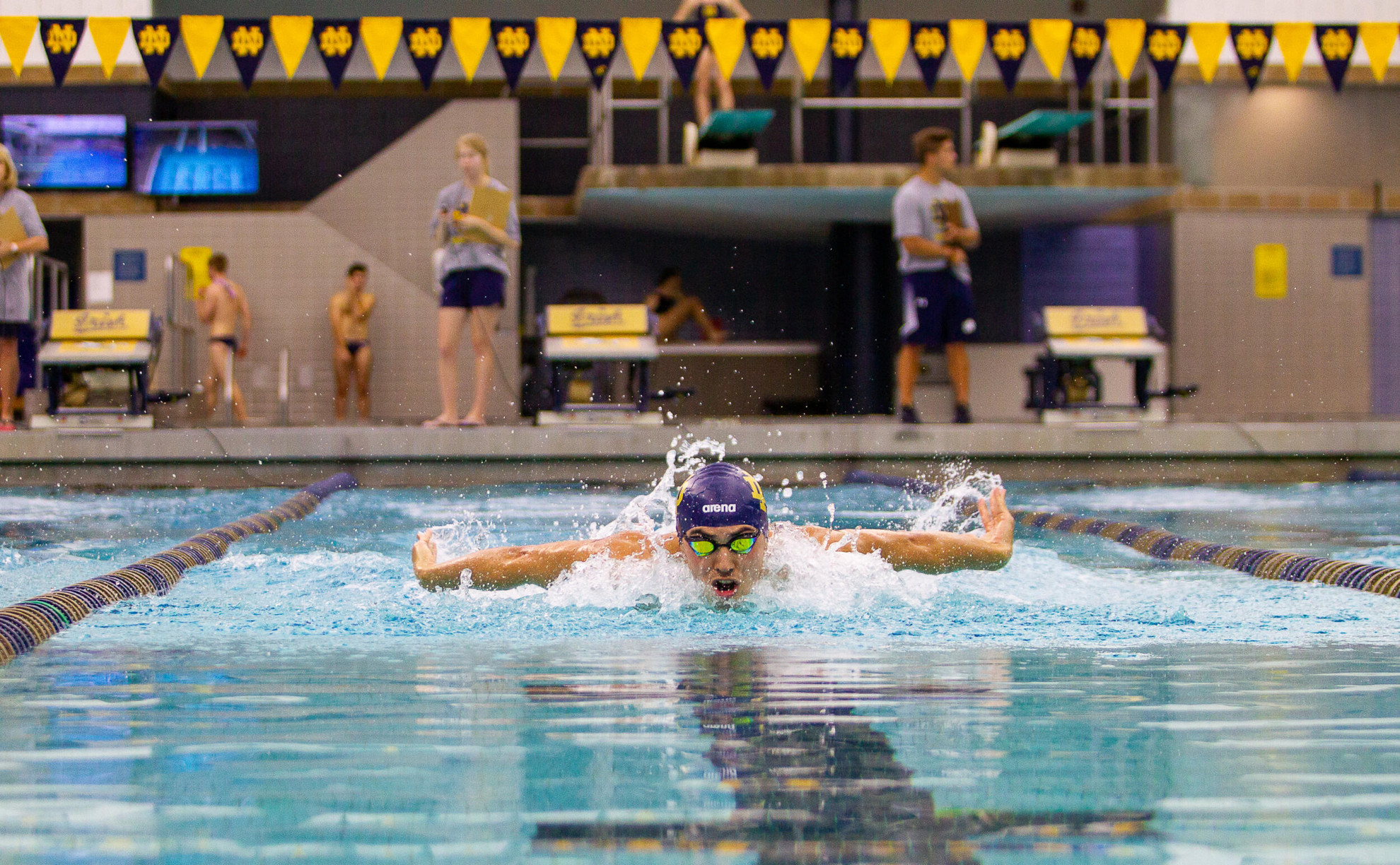 Notre Dame Tops Florida State In Season Opener Notre Dame Tops Florida State In Season Opener