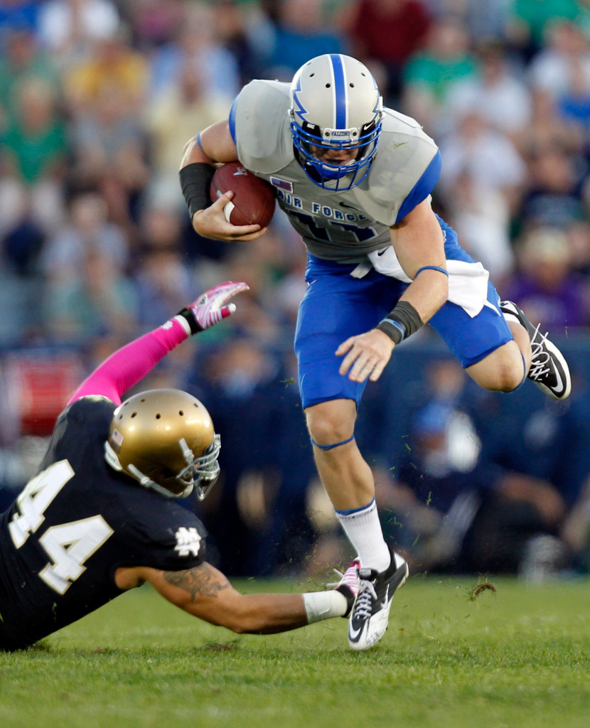 Irish Offense Erupts in Record-Setting 59-33 Triumph Over Air Force (AP)