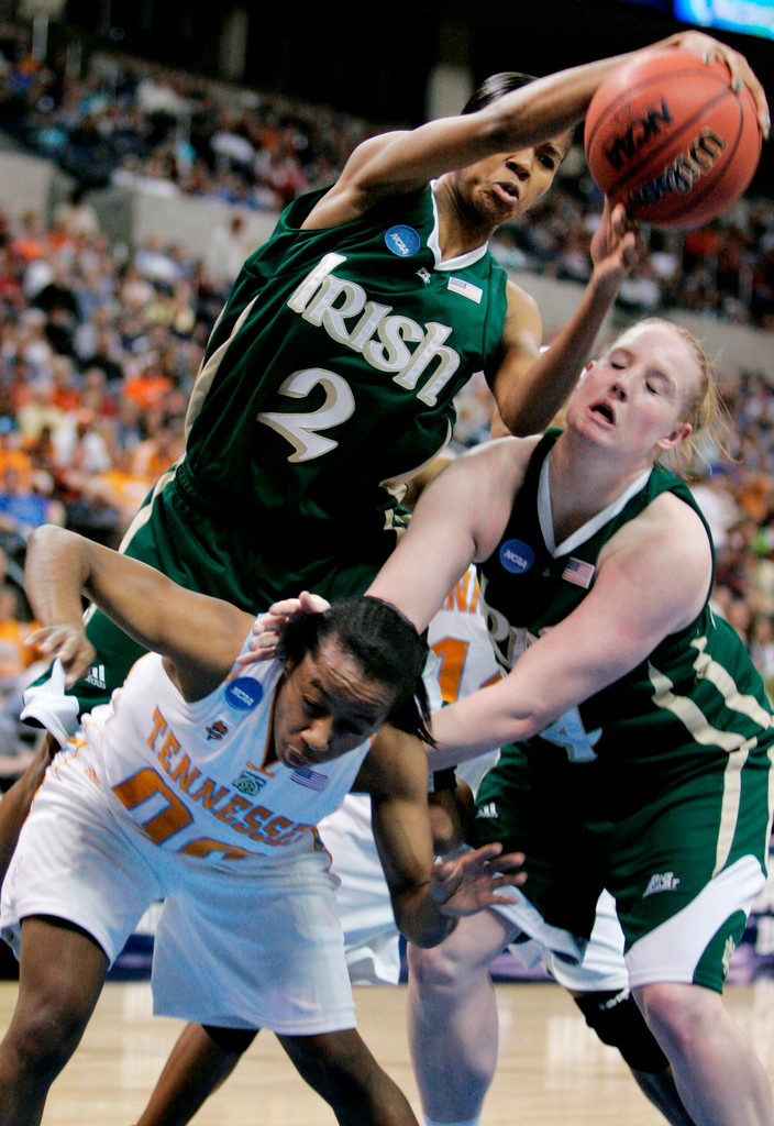 Tennessee Defeats Irish in Sweet Sixteen