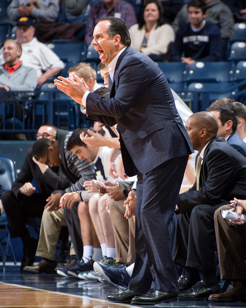 Notre Dame 86, Stony Brook 61