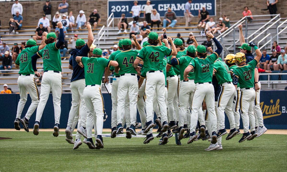 Notre Dame Fighting Irish - Official Athletics Website