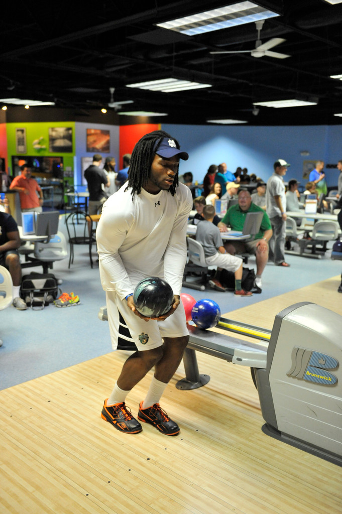2015 Notre Dame Football, Uplifting Athletes Bowling Event