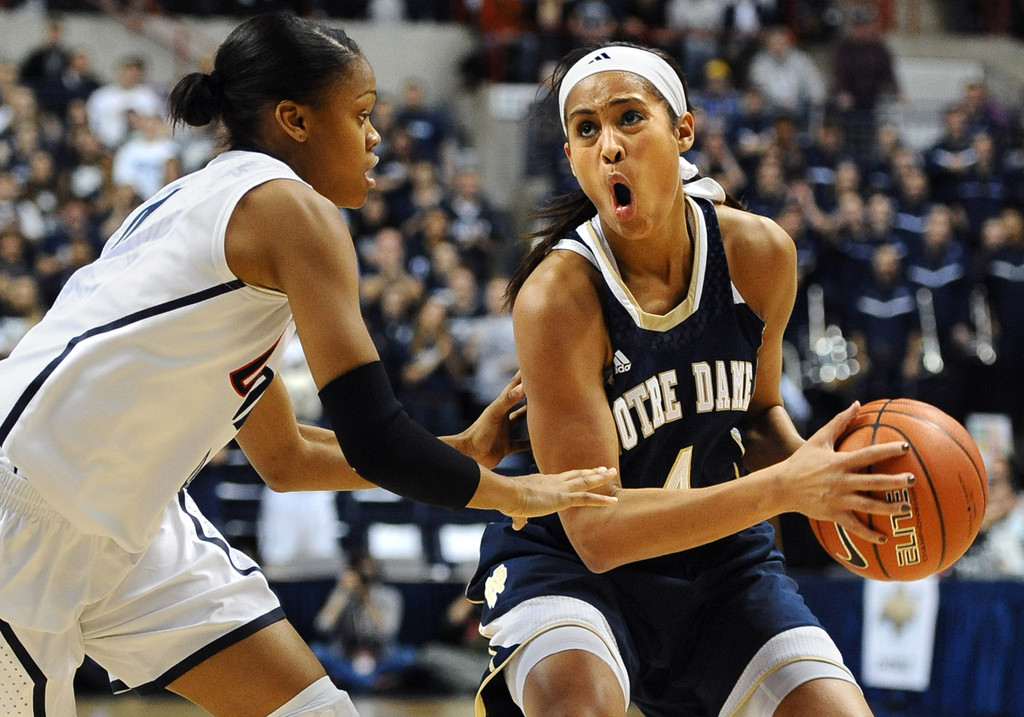 #5 Irish Shock #1 Connecticut, 73-72 (AP)