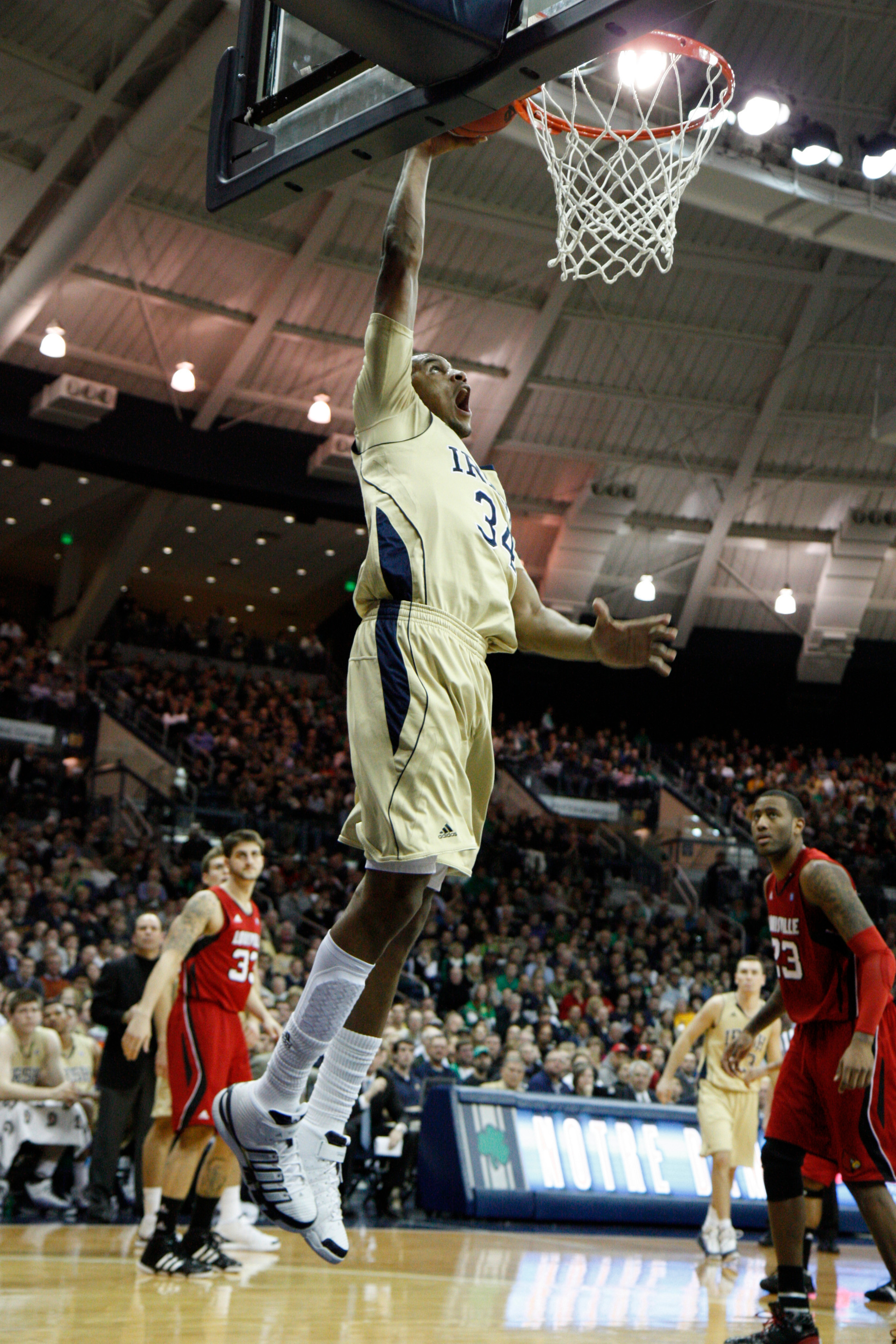 #9/9 Irish Conclude Road Swing On Wednesday At Providence Carleton Scott registered his team-high seventh double-double of the season on Saturday at West Virginia.
