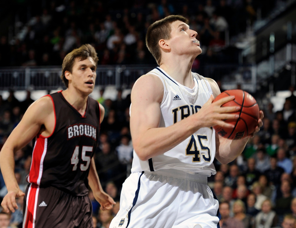 No. 22 Irish Storm Past Brown, 84-57 (AP)