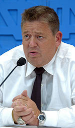 Charlie Weis Press Conference Transcript (Oct. 3) Charlie Weis knows his team will have to play a perfect game to have a chance against #1 USC on Saturday.