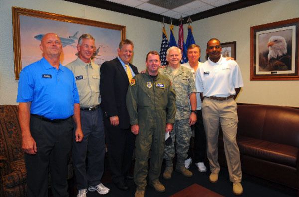 Charlie Weis wraps up his U.S. military base tour Monday and visits the White House and President Bush.