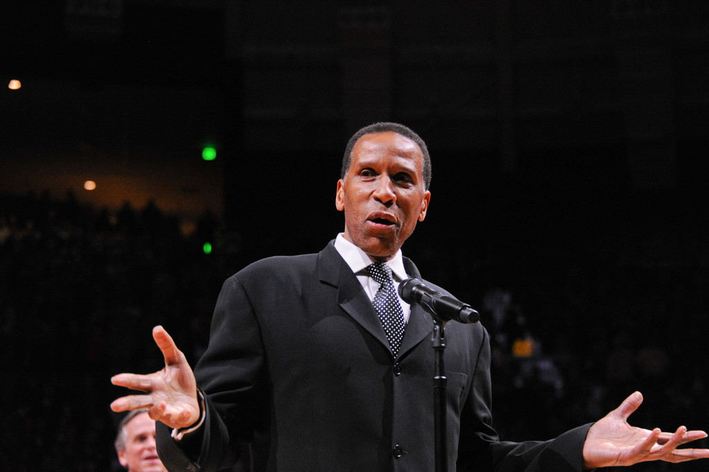 Adrian Dantley Ring of Honor Event (photos by Mike Bennett)