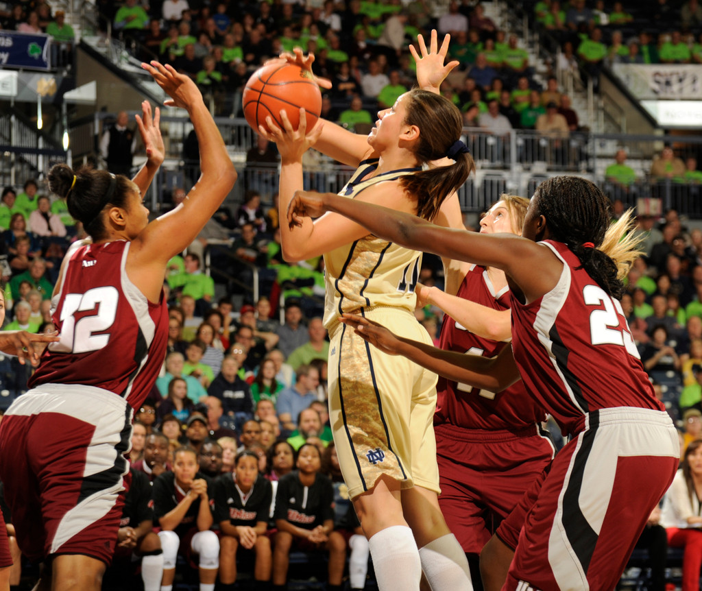 No. 7 Irish Dominate UMass in Home Opener, 94-50 (AP)