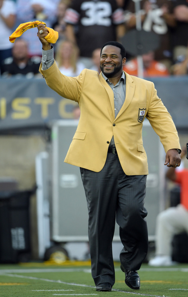 Jerome Bettis and Tim Brown inducted into Pro Football Hall of Fame