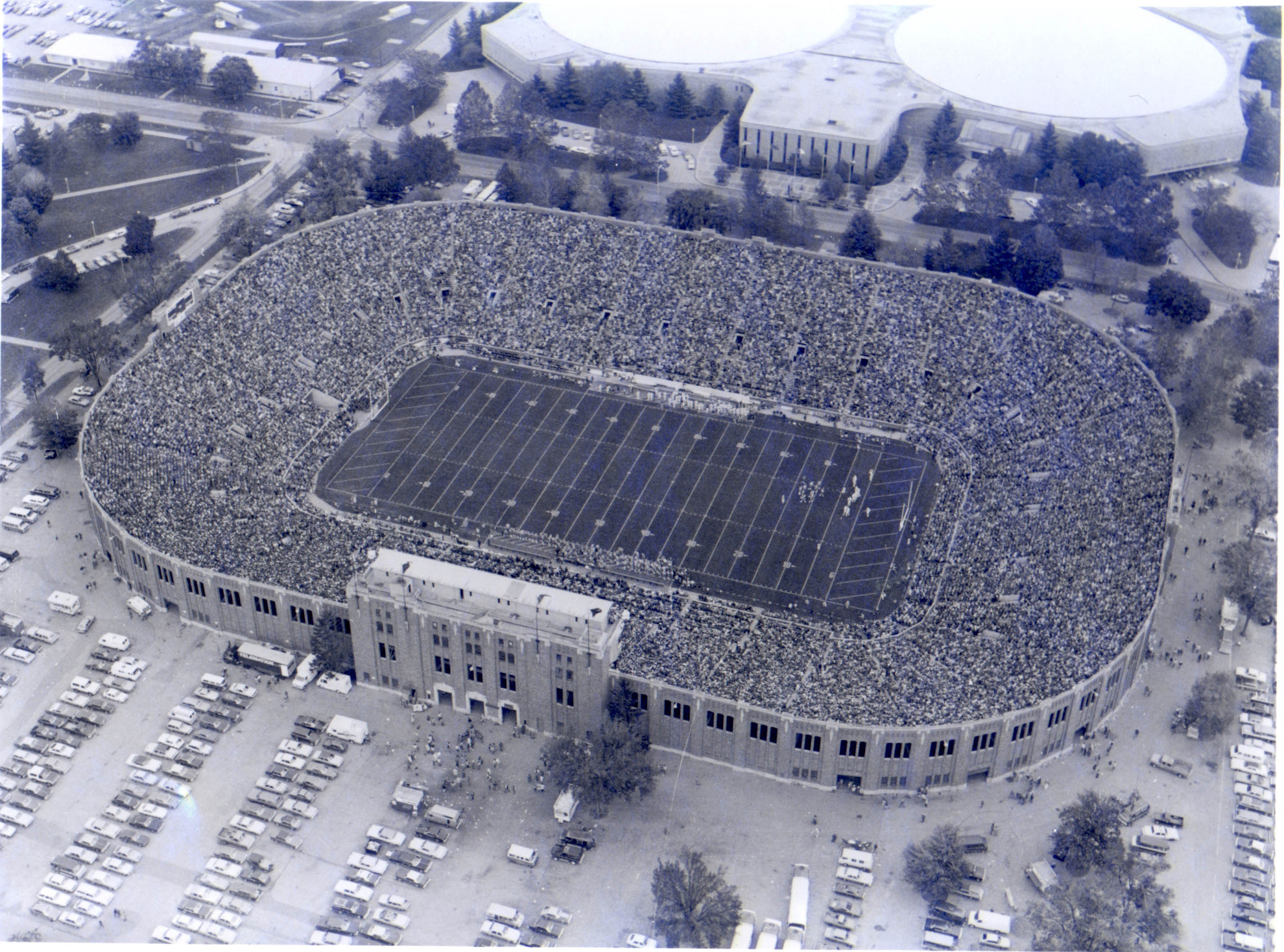 Irish Sellout Streak Reaches 250 Mark The 1960s saw Notre Dame football become a hot ticket item under the leadership of head coach Ara Parseghian.