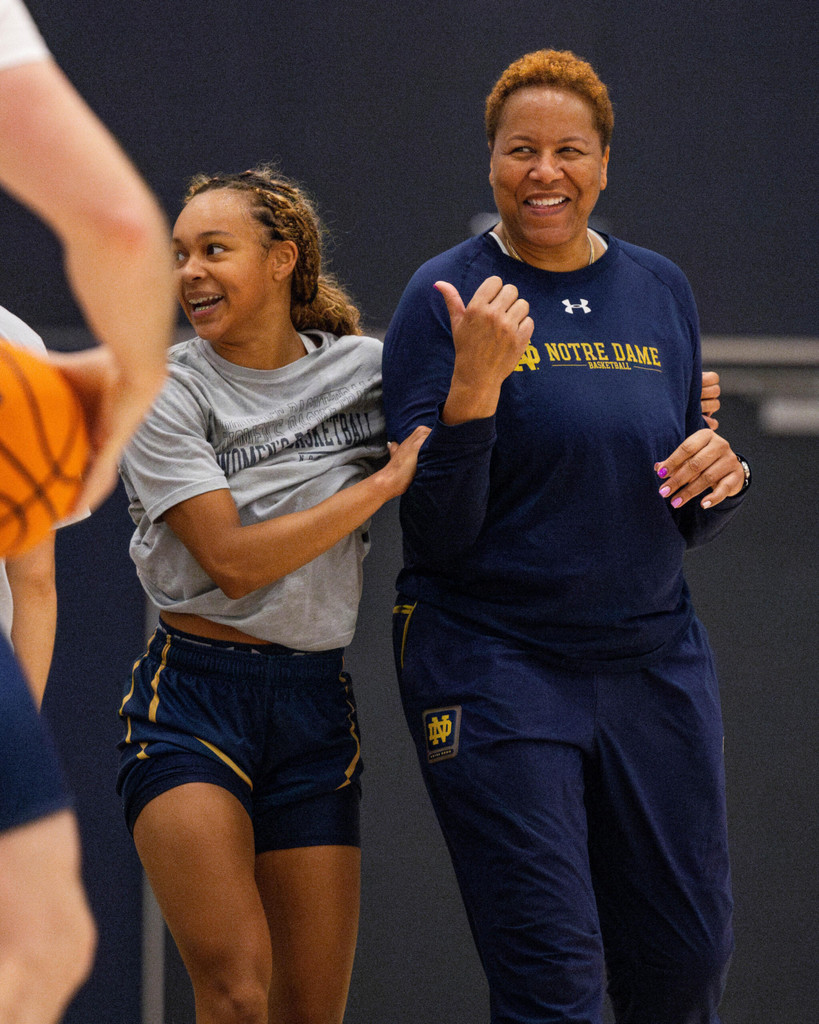 Notre Dame Fighting Irish - Official Athletics Website