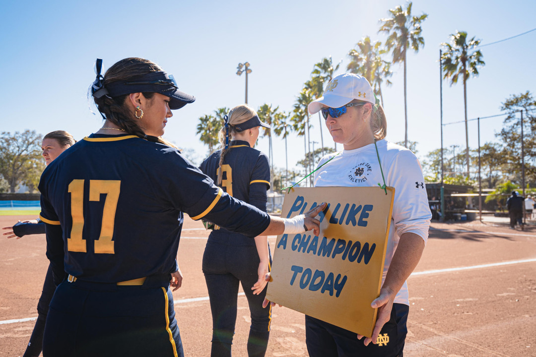 Notre Dame Fighting Irish - Official Athletics Website