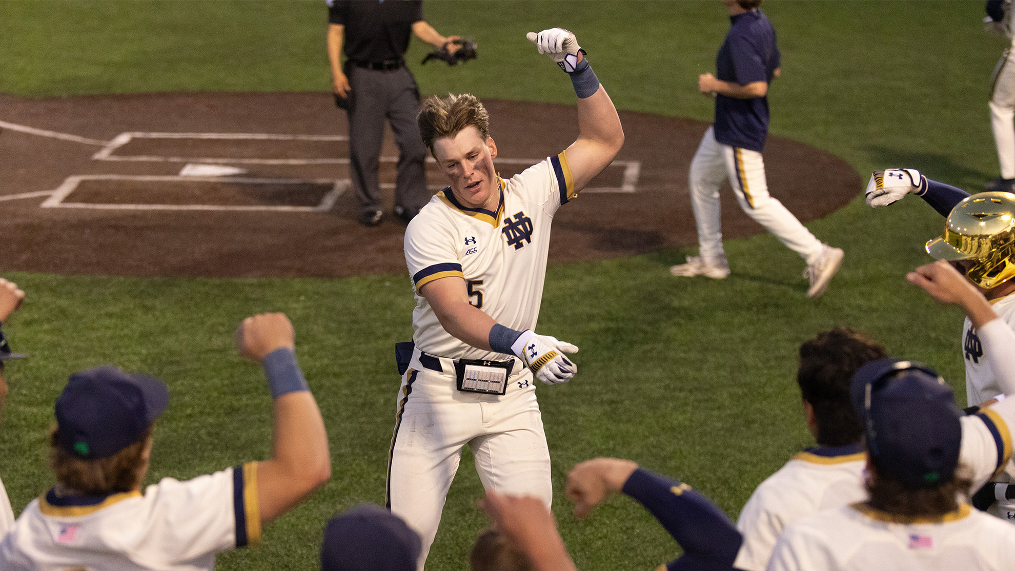 Irish Fend Off Mastodons for Midweek Win Irish Fend Off Mastodons for Midweek Win