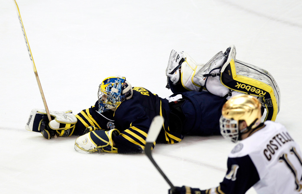 Notre Dame Men's Ice Hockey wins CCHA Championship over Michigan on 03-24-2013