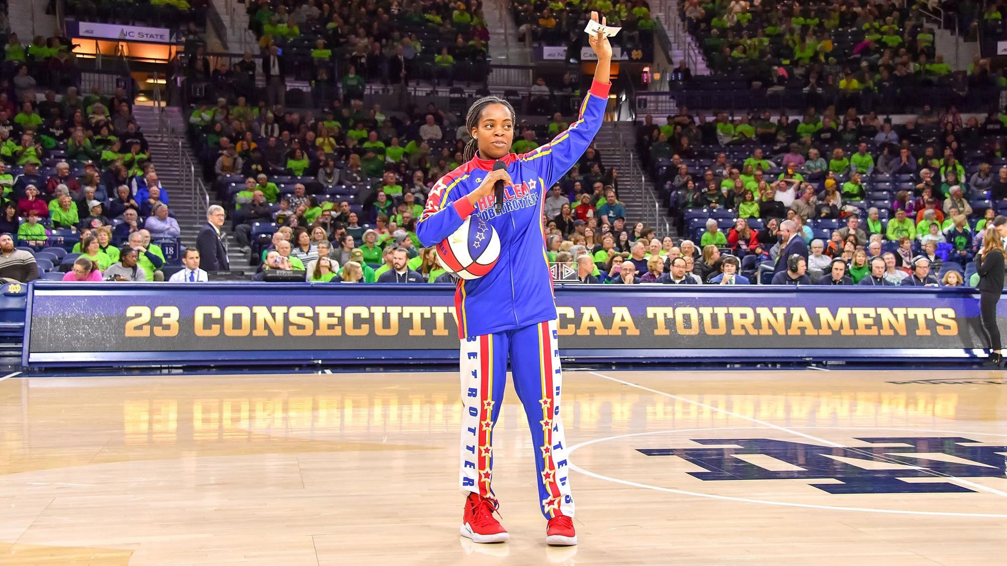 Globetrotters’ Tour Brings Thompson Home Lili Thompson