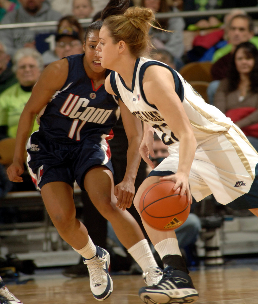 Irish Stumble to Top-Ranked Connecticut, 81-64