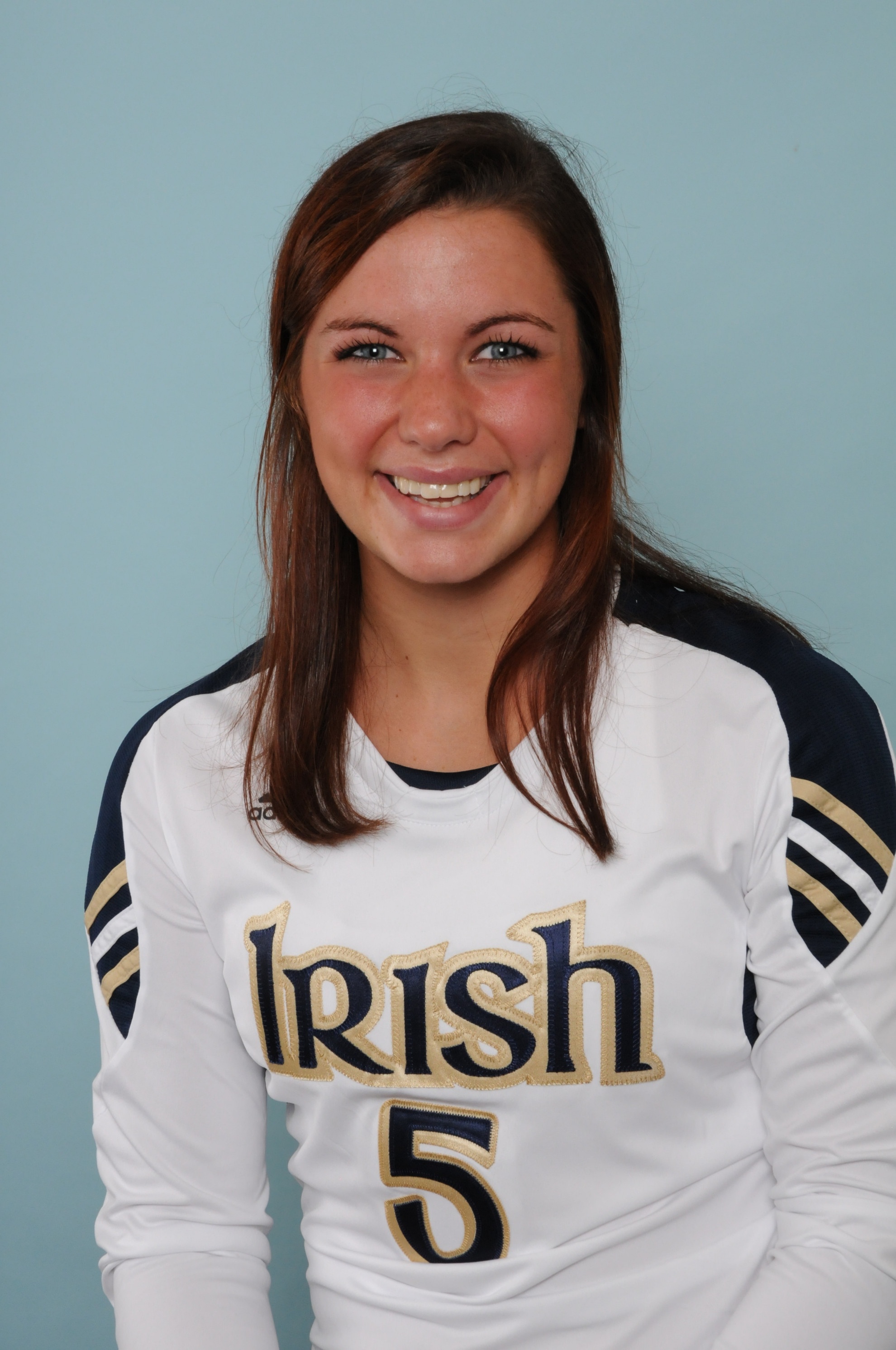 Morey, Houser Honored By BIG EAST Freshman Taylor Morey was named BIG EAST Freshman of the Week after her 50-dig weekend in Nebraska.