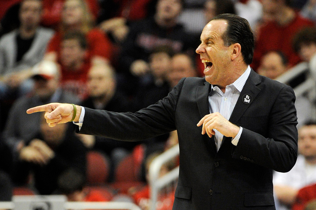 Notre Dame vs. Louisville (USATSI)