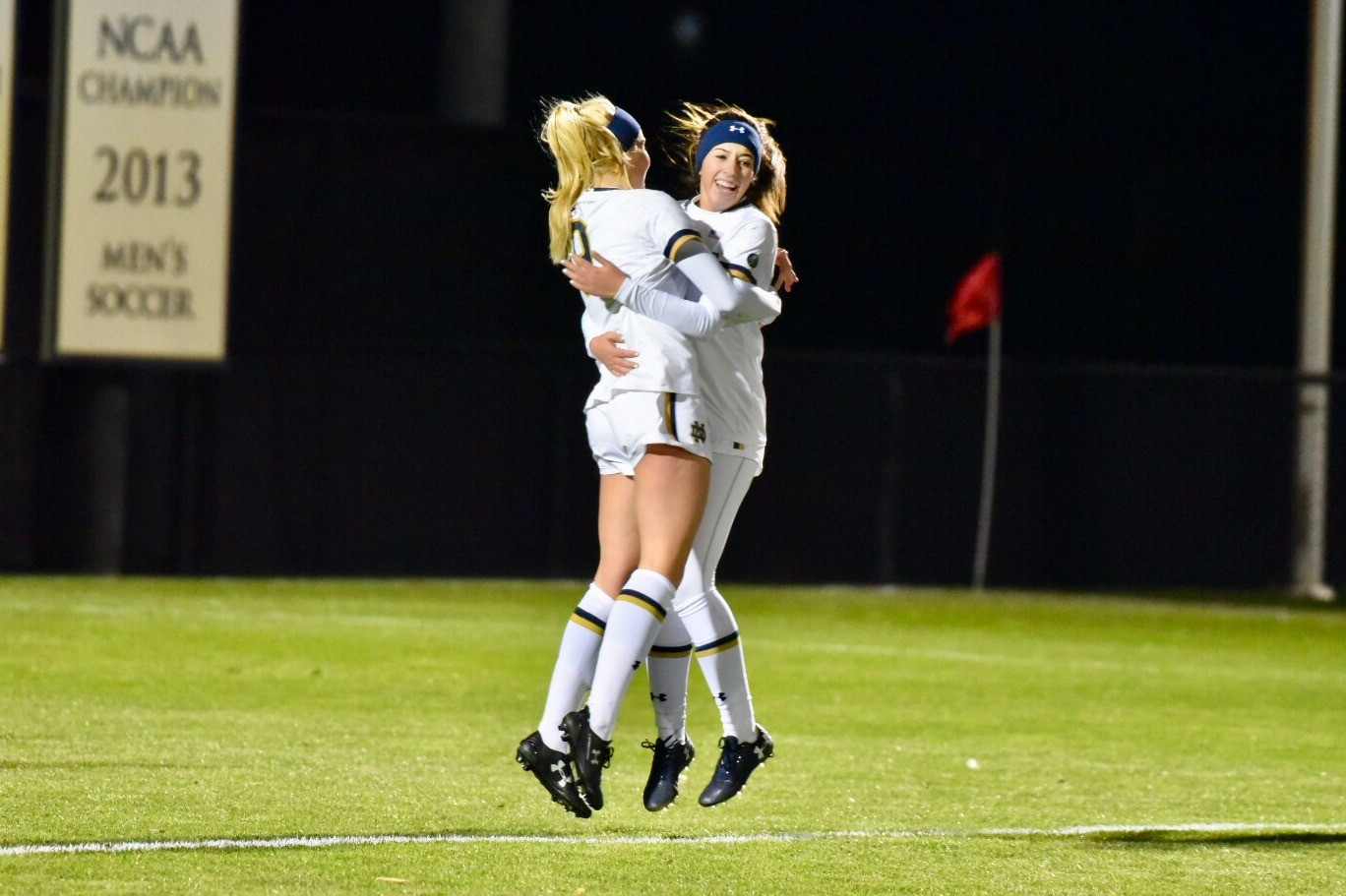 Irish Power Past IUPUI in 5-0 Victory Irish Power Past IUPUI in 5-0 Victory