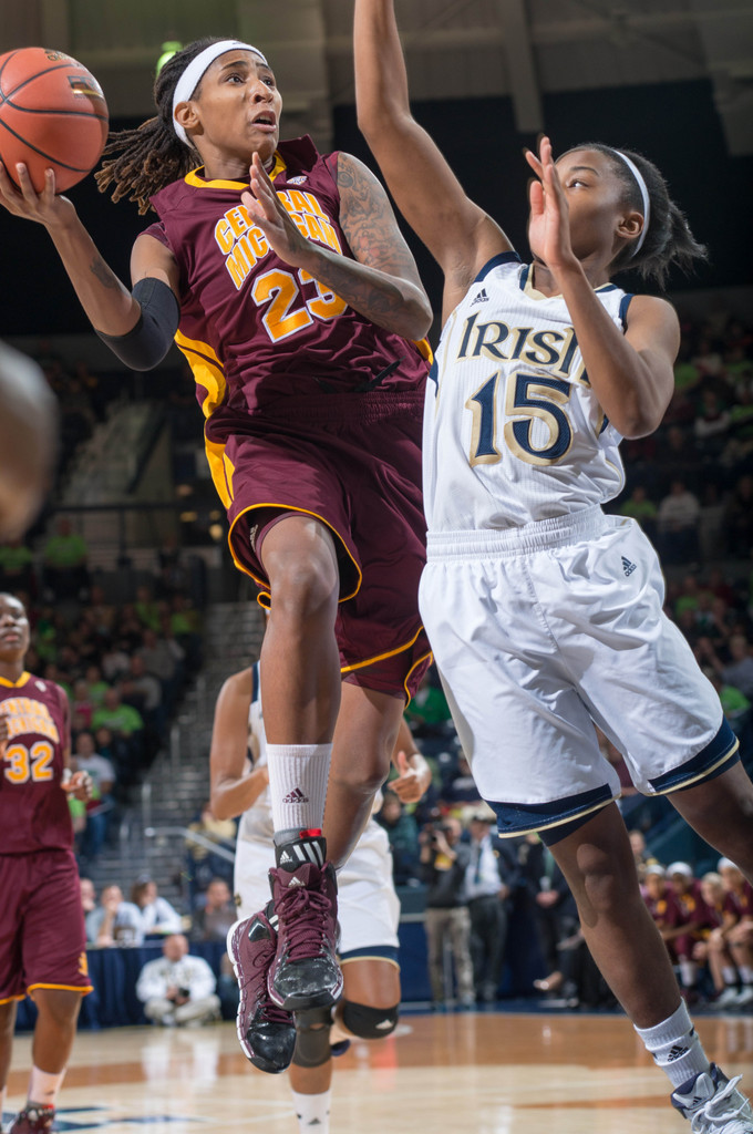 No. 4 Notre Dame vs. Central Michigan - UTSI