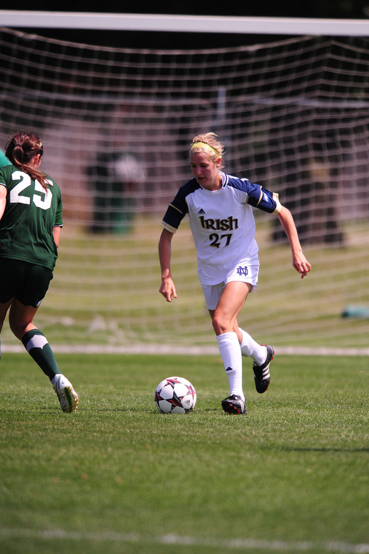 #10/5 Irish Roll Over #RV/25 Illinois, 4-1 In Season Opener Freshman forward Kaleigh Olmsted's second career goal (and first since the Aug. 23 season-opening win over #RV/25 Illinois) proved to be all the #20/12 Irish needed in a 2-0 win at Clemson Sunday afternoon.