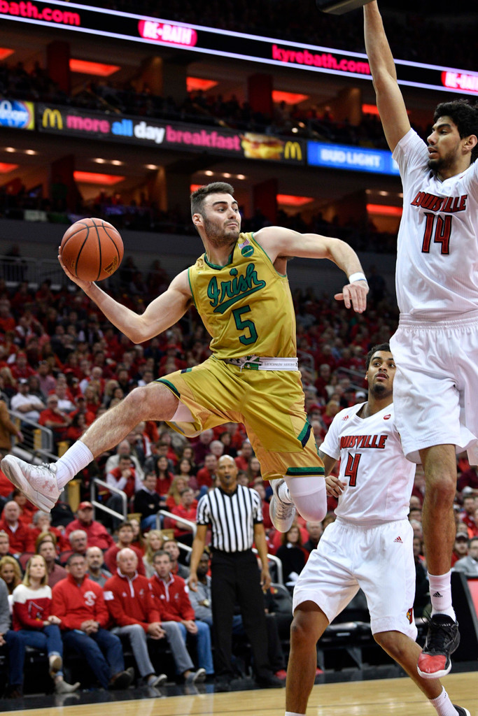 Louisville 71, Notre Dame 64