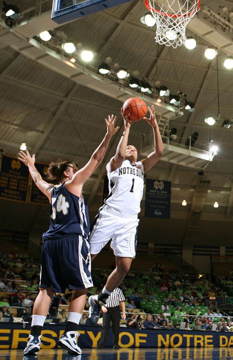 Freshman forward Erica Solomon will enjoy a near-homecoming on Tuesday night, as the Irish travel to Eastern Michigan, located less than an hour west of her hometown of Oak Park, Mich.