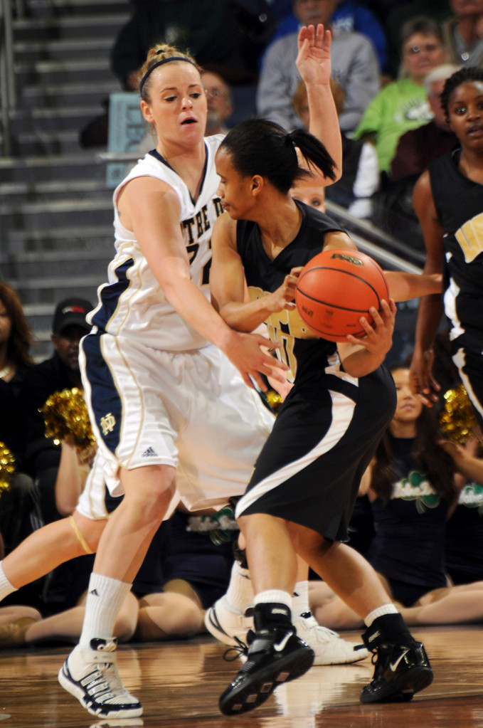 Notre Dame 102, Arkansas Pine Bluff 57 (AP)